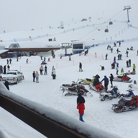 New Gudauri Apartment Near The Ski Lift ภายนอก รูปภาพ